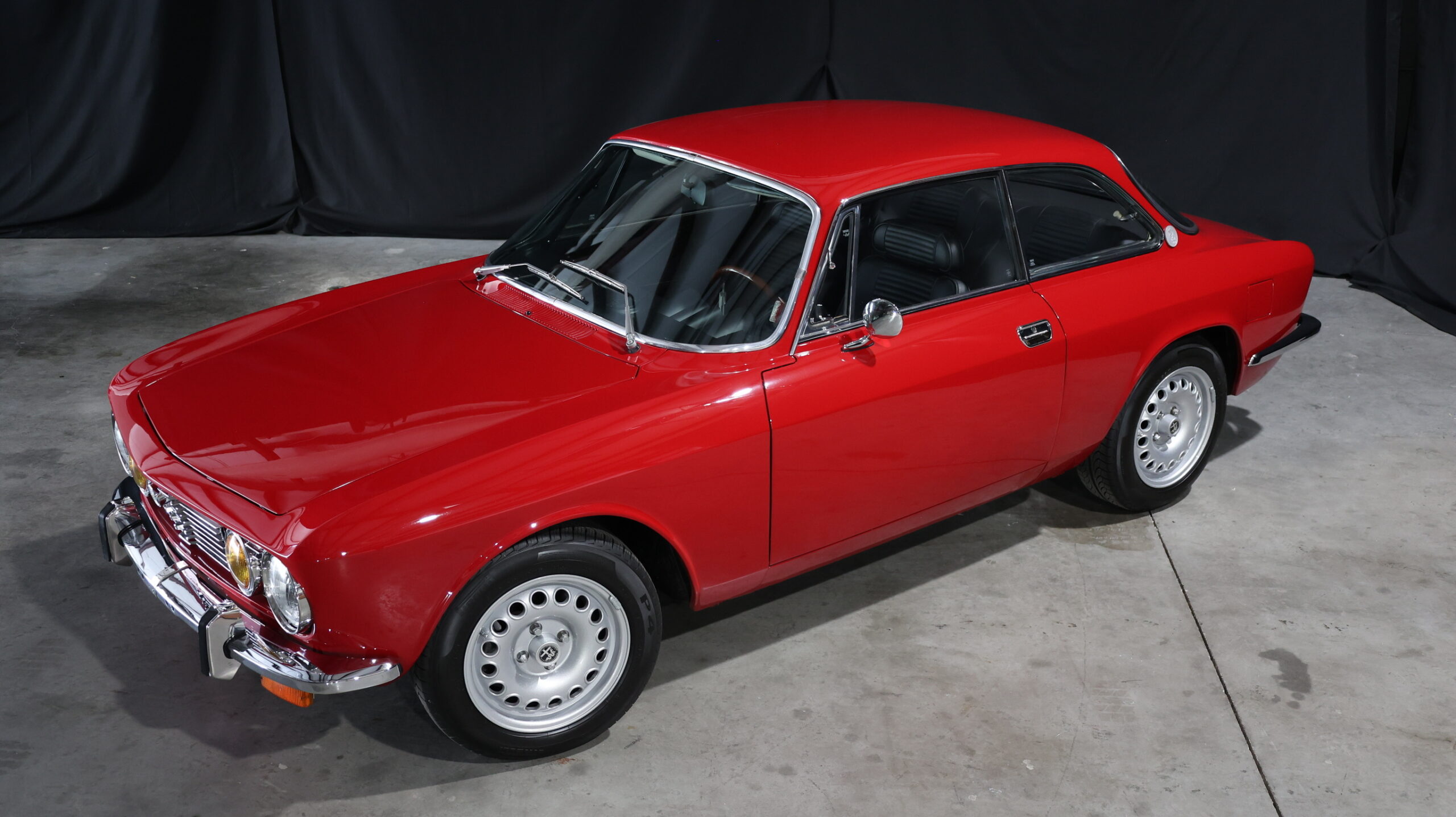 1974 Alfa Romeo GTV 2000