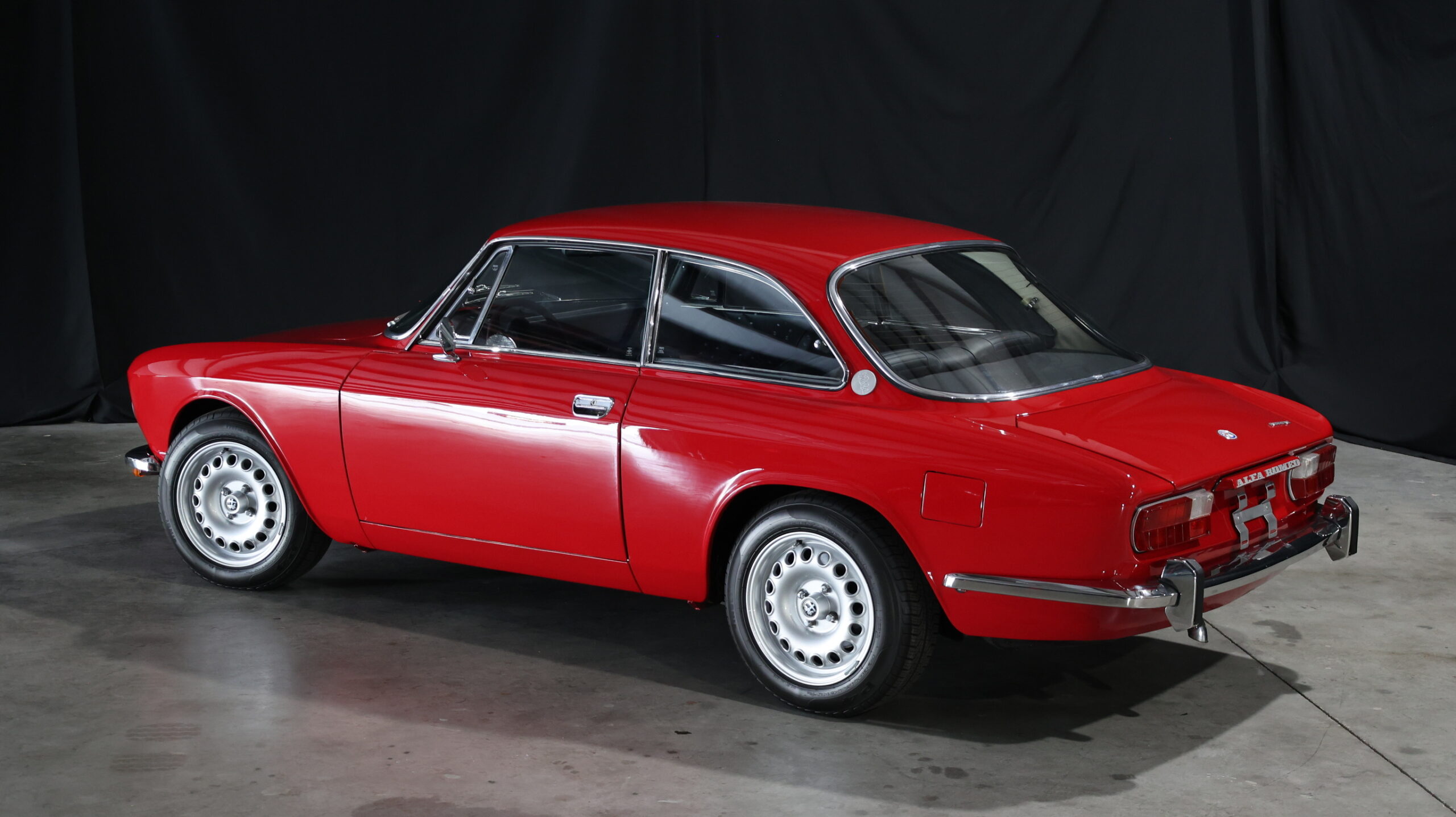 1974 Alfa Romeo GTV 2000