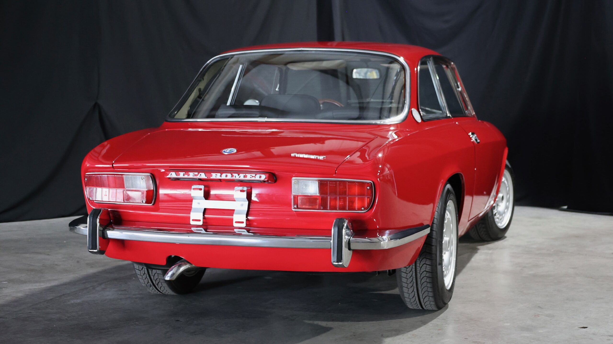 1974 Alfa Romeo GTV 2000